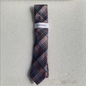 🆕 Calvin Klein Men's Plaid Tie - Blue and Pink